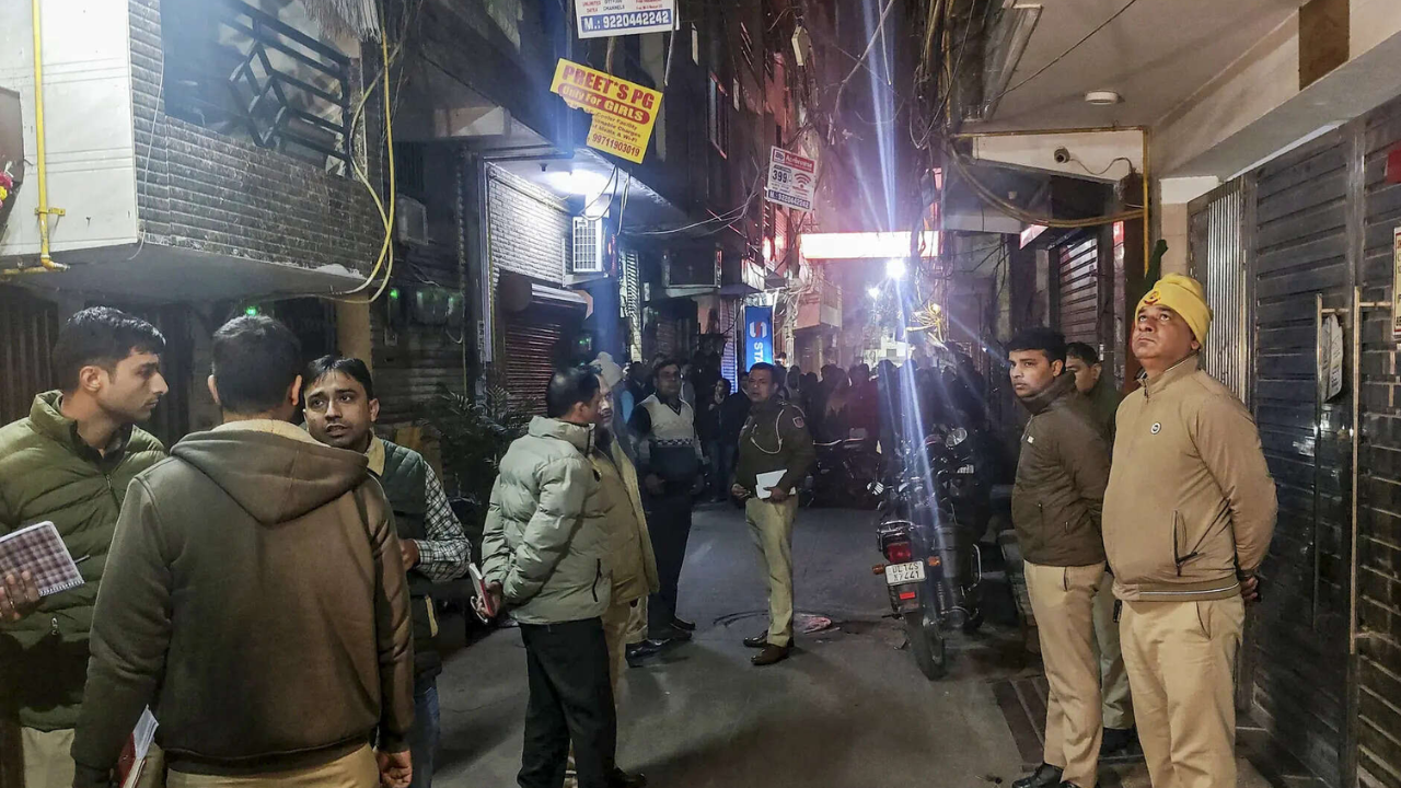 Delhi man walks into police station, confesses to killing mother, 2 siblings