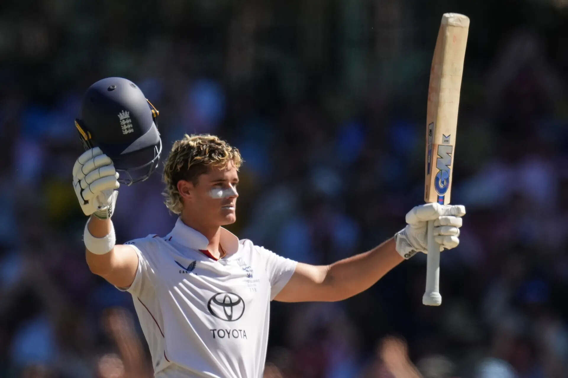 5th Test: Bethell's brave 142 keeps Ashes finale on a knife edge at SCG