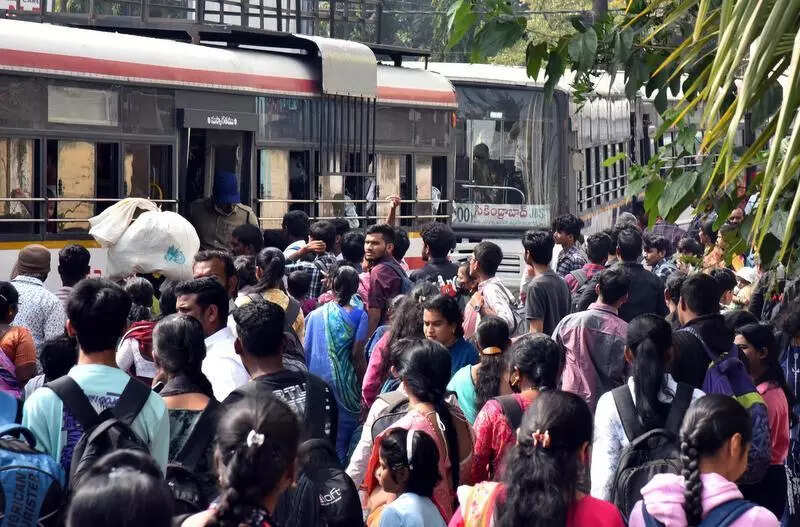 RTC to operate 6,431 spl buses for Sankranti