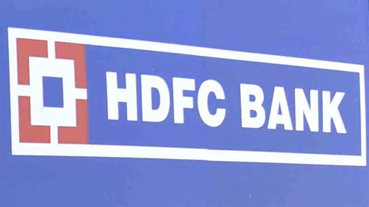 HDFC Bank shares slide: Stock down 4 per cent ahead of Q3 results — what experts have to say