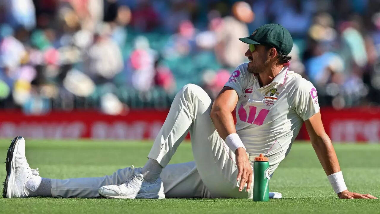 'If any muppet tells you to slow down...': The advice that shaped Mitchell Starc