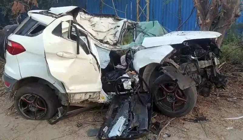 Four college students killed as speeding car rams tree at Mokila