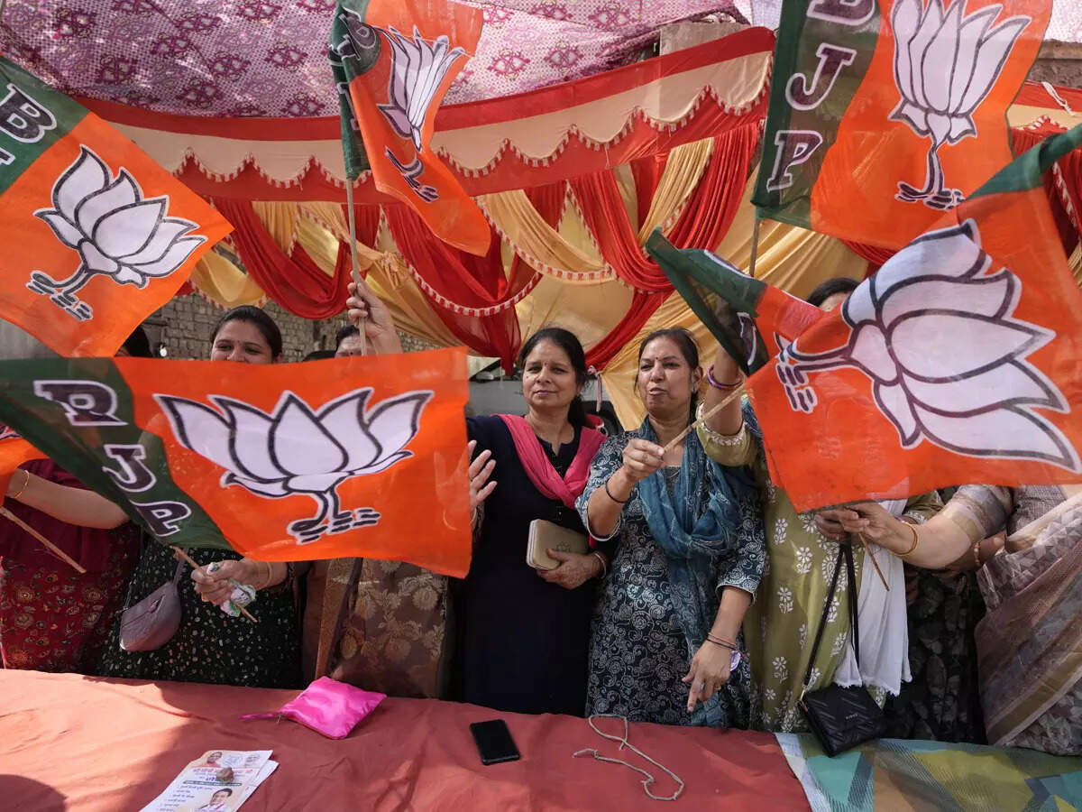 ‘Working against party line’: BJP suspends 26 functionaries, rebel candidates for 6 years ahead of BMC polls