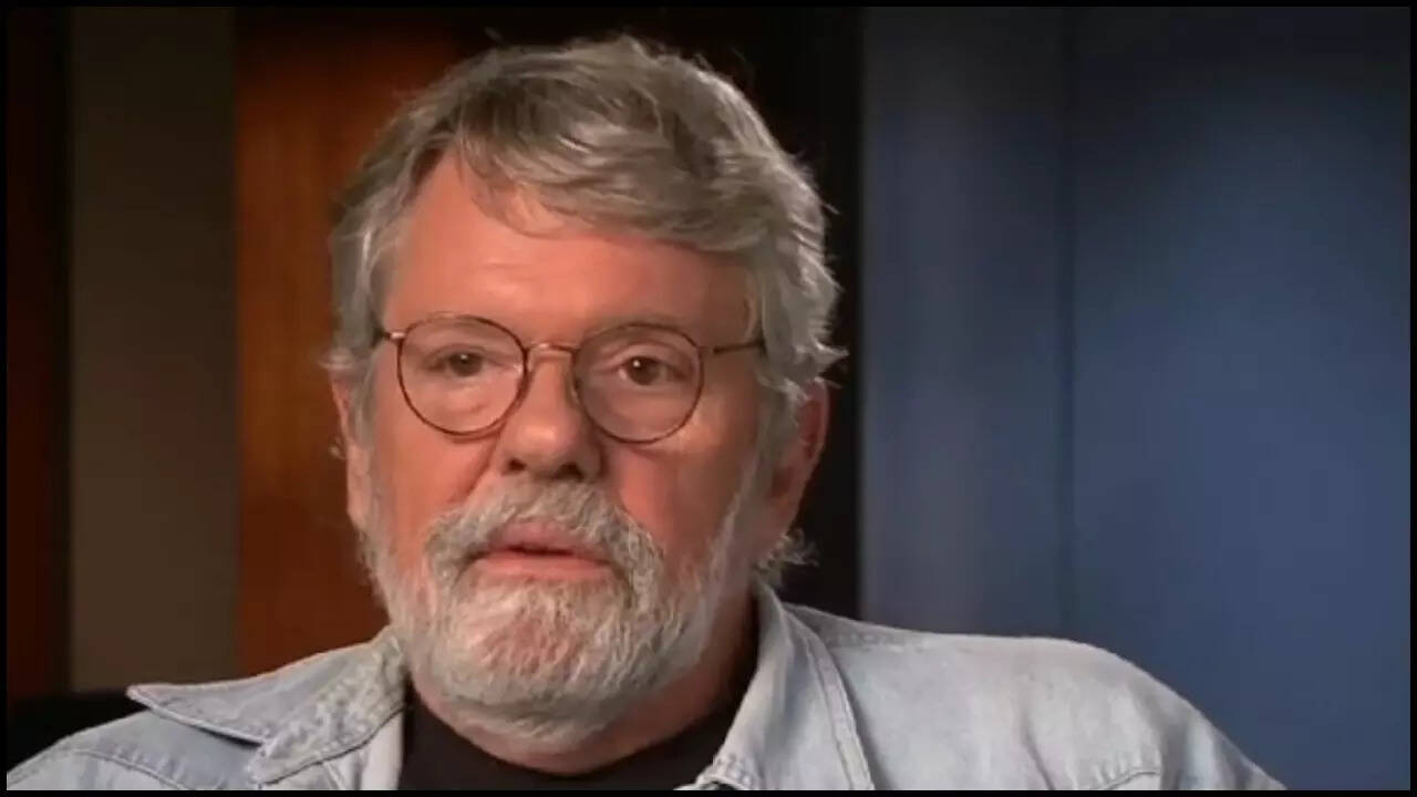 Acclaimed 'Seinfeld' director Tom Cherones passes away