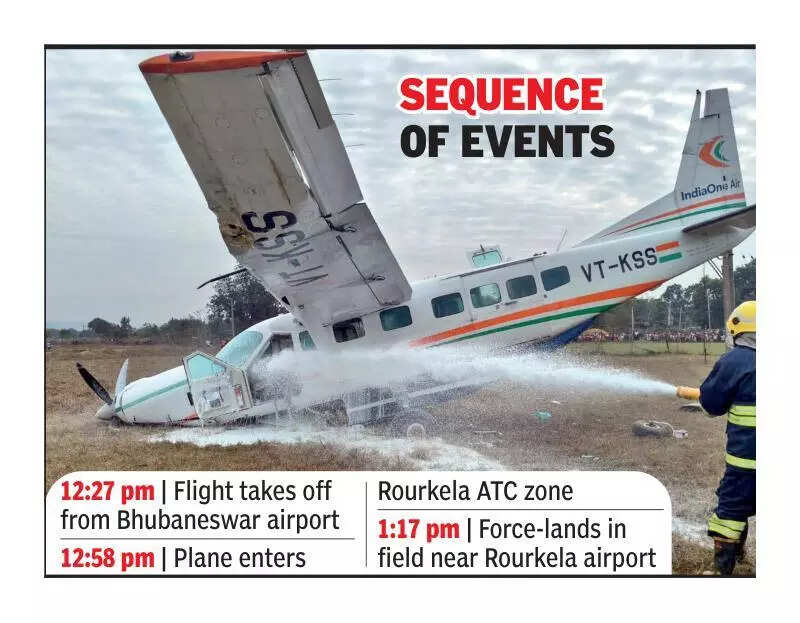 Alert pilots force-lands Bhubaneswar-Rourkela flight, save all 6 on board