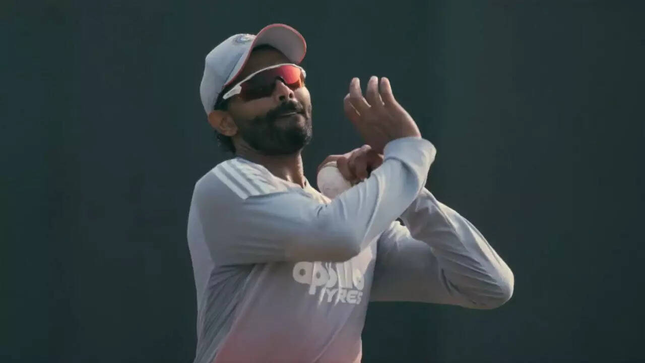 'Blue, green, red': Jadeja undergoes unique training session - WATCH
