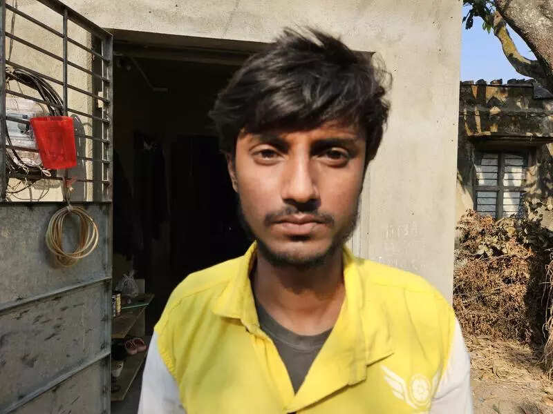 ‘Beaten, robbed for speaking Bangla’: Worker flees Odisha