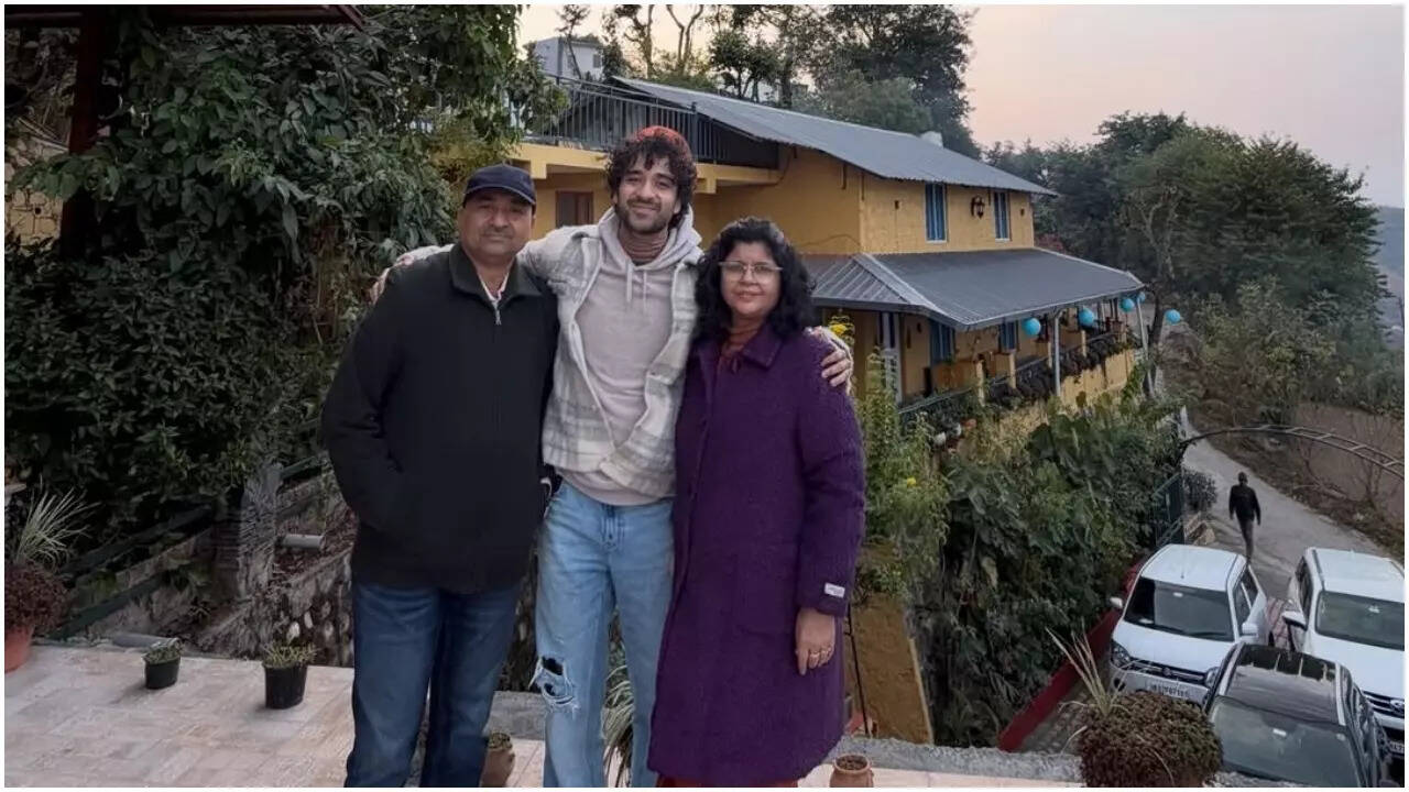 Raghav Juyal vacays in Dehradun, shares cozy family moments