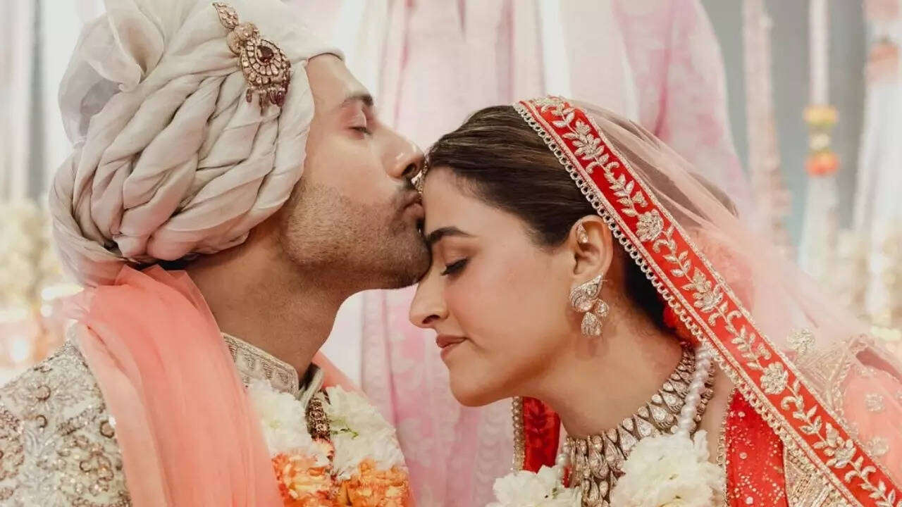 Nupur, Stebin drops PICS from Hindu wedding after Catholic nuptials