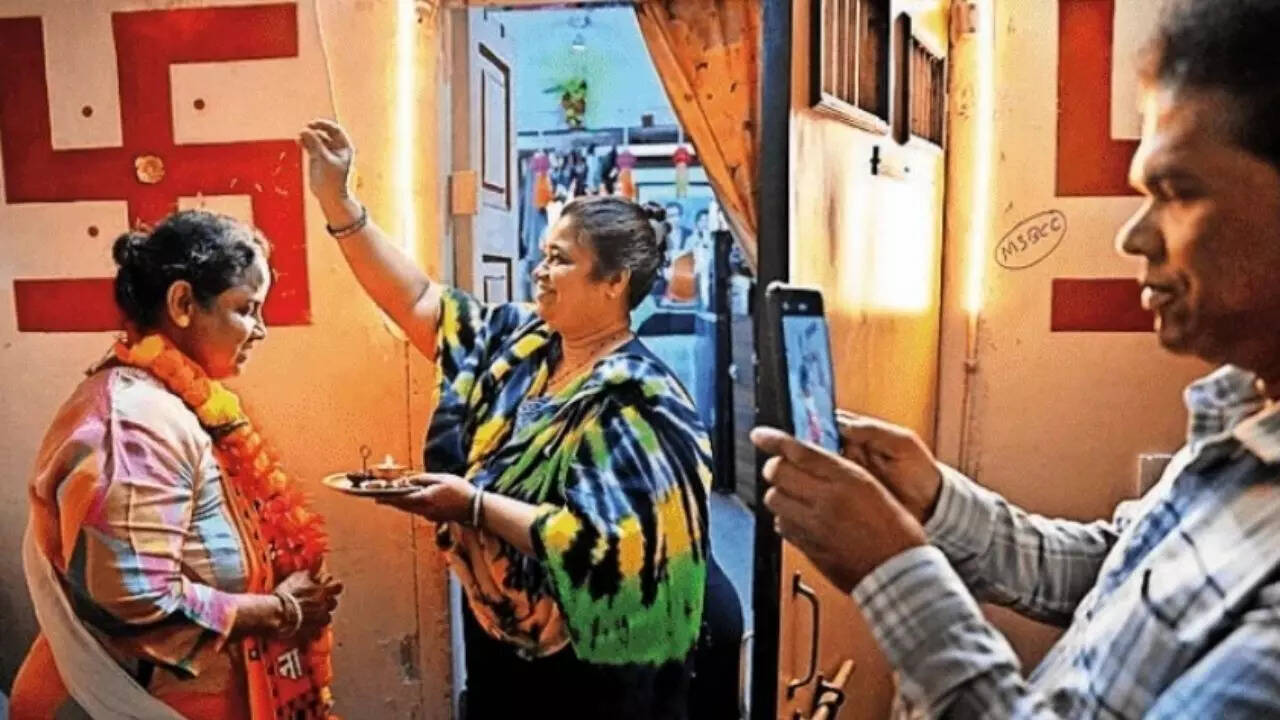 Mumbai campaigner’s long wait ends: ‘Tiffin lady’ gets BMC poll ticket after 35 years
