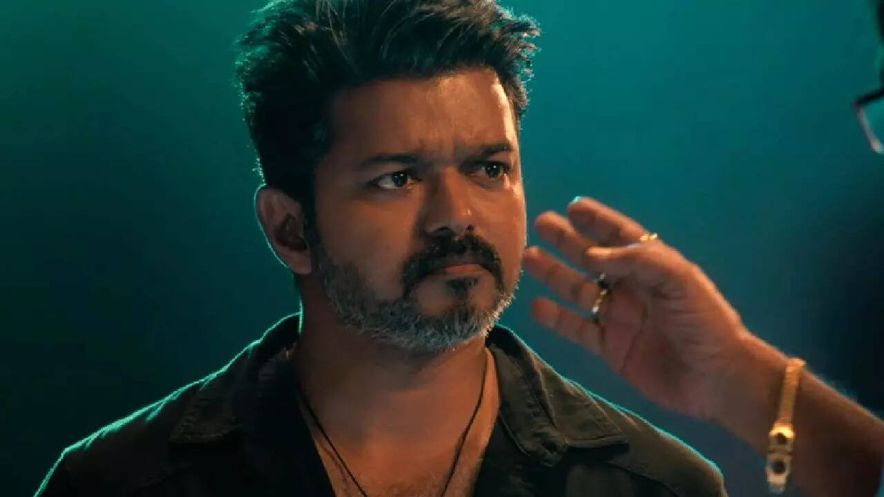 Thalapathy Vijay 's'Jana Nayagan' missing in today's SC listing