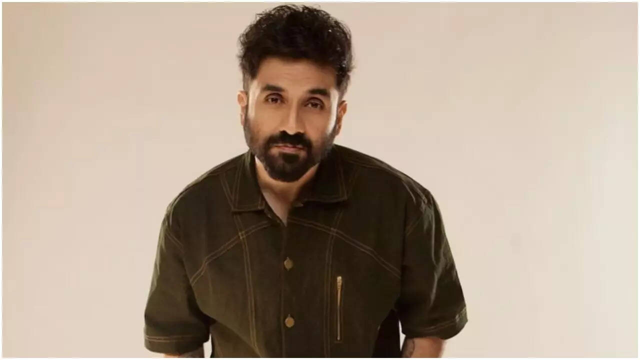 Vir Das comments on India's Gen Z; says, 'It is a weird...'