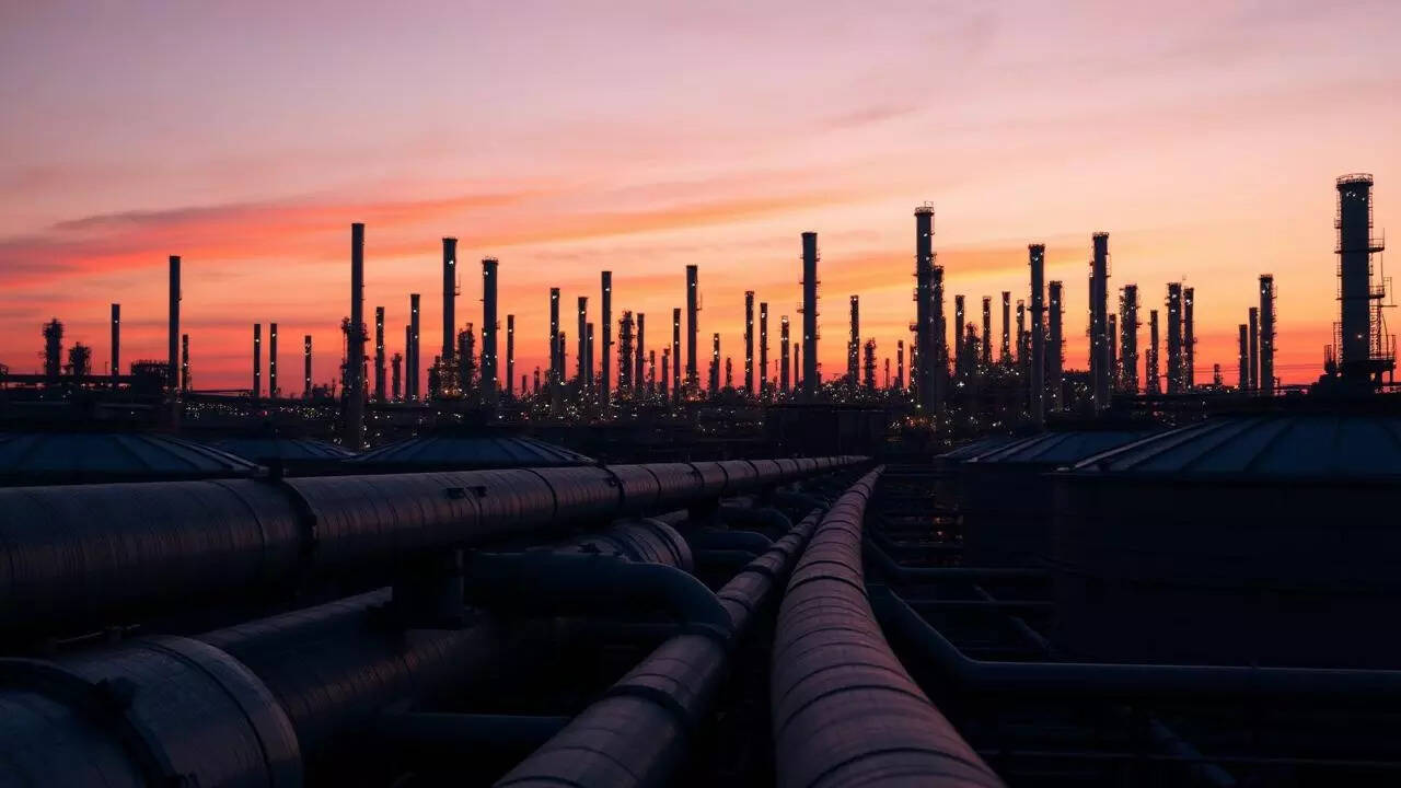 Oil price today: Rates slide 3% after Trump’s Iran remarks; here’s how much Brent and West Texas Intermediate crude cost