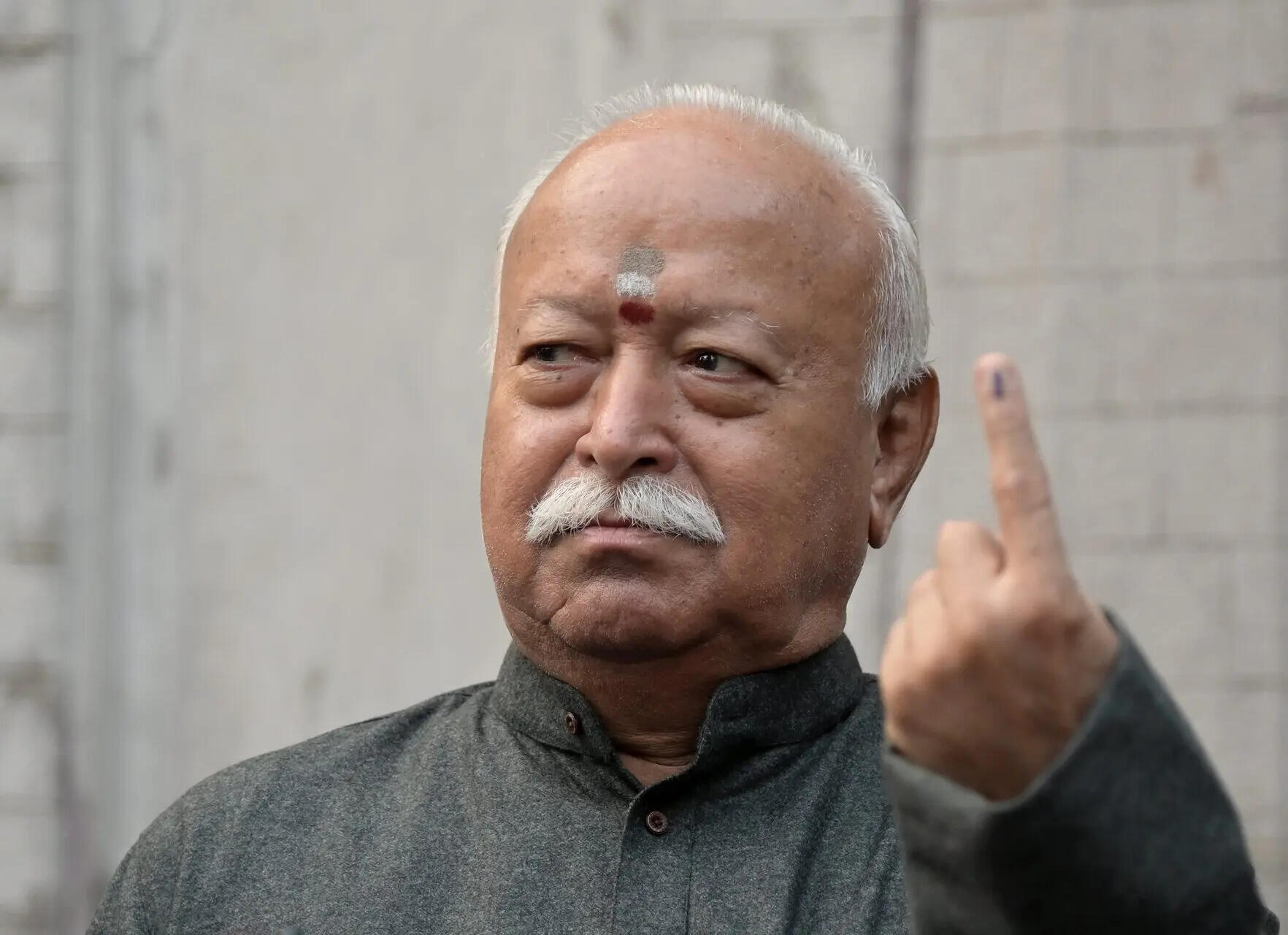 'Unwanted person gets promoted': RSS chief says Nota not best option; casts vote in NMC