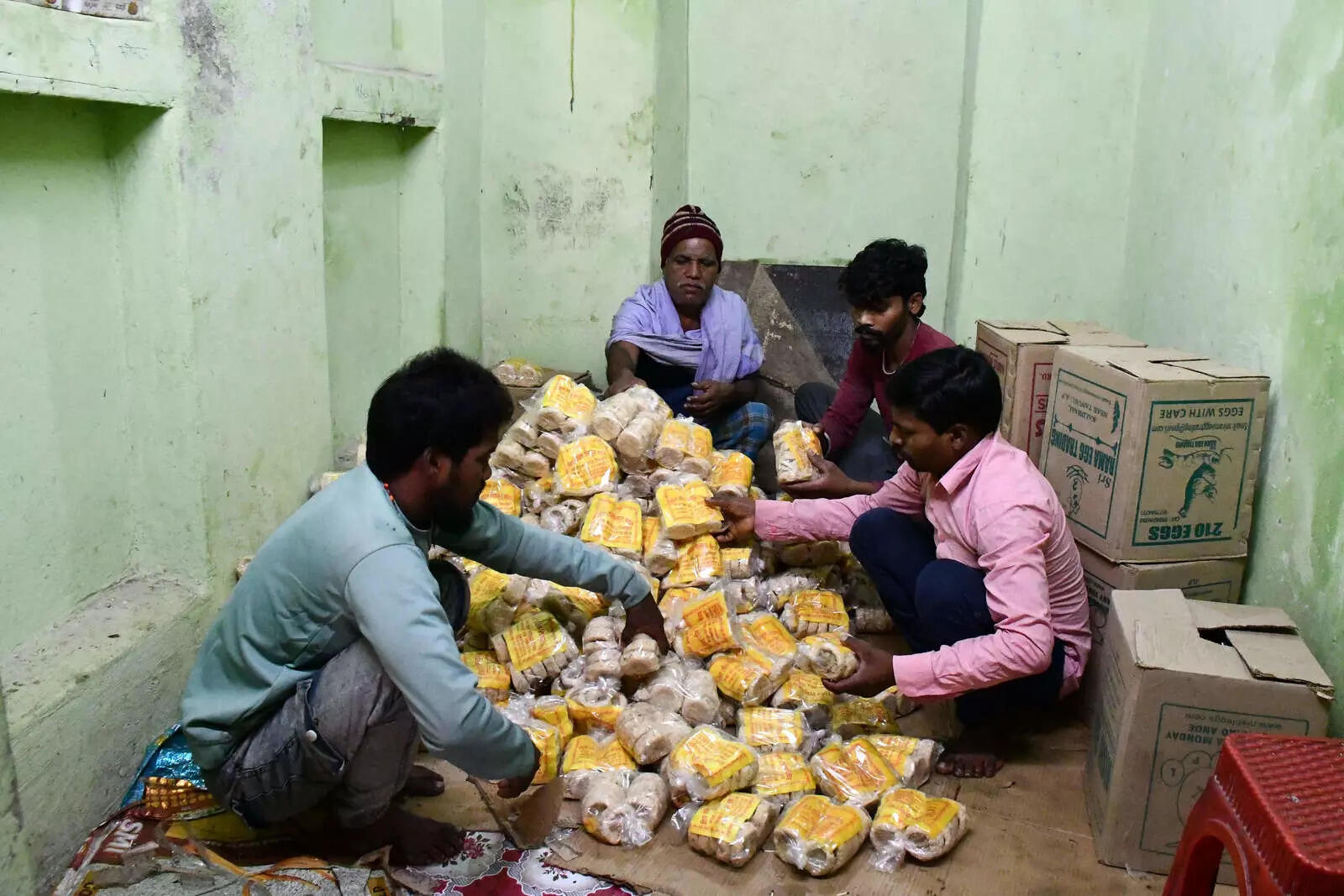 From Bihar to Kolkata, tilkut-makers bring Sankranti flavours and nostalgia each winter