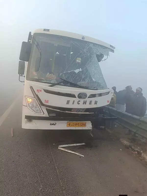 Delhi Police cop, bus conductor die after bus crashes into truck on Delhi-Mumbai e-way
