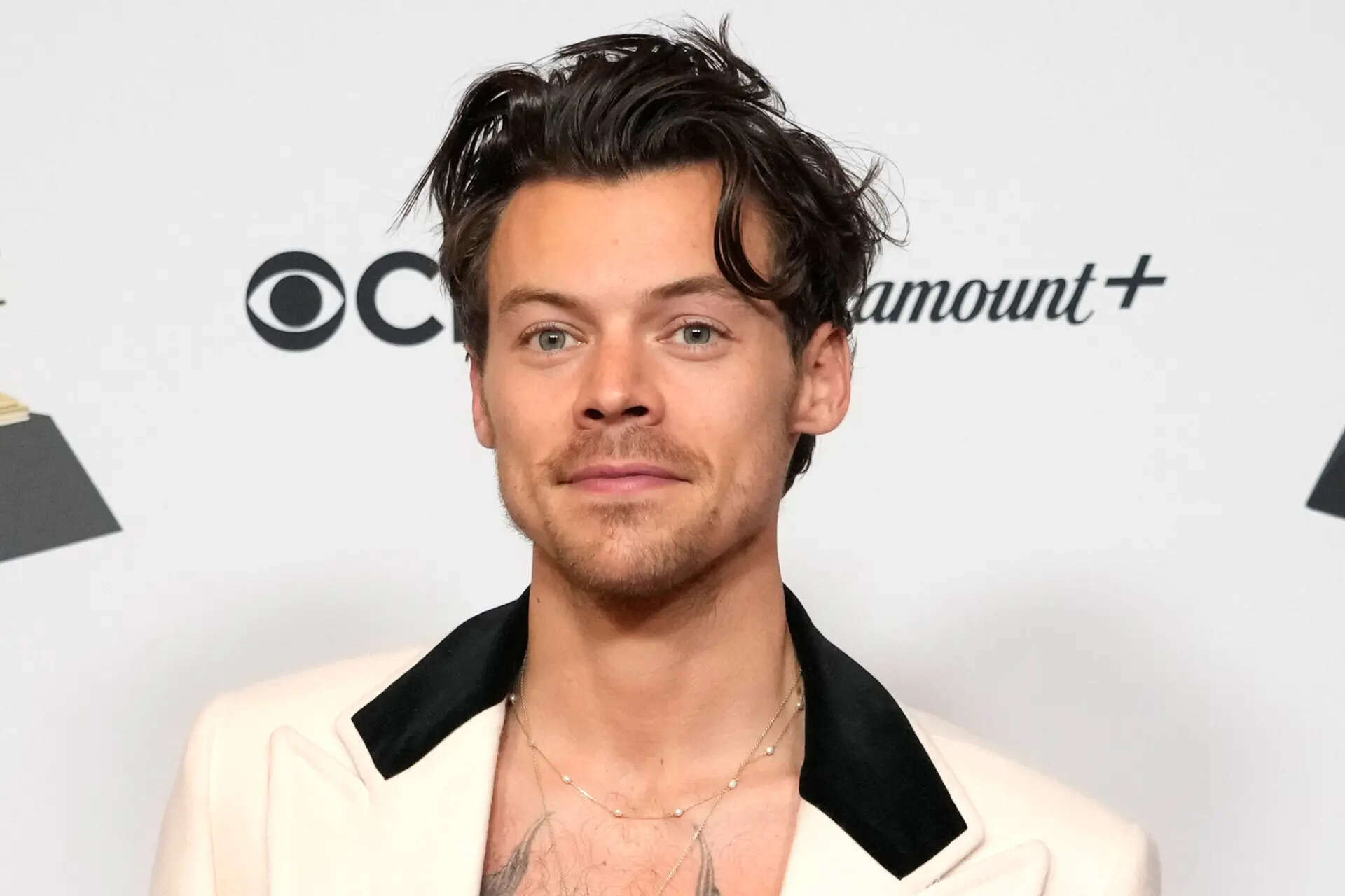 Harry Styles announces 'Kiss All the Time. Disco, Occasionally'