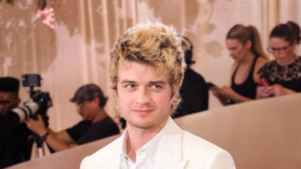 Joe Keery dismisses 'Conformity Gate'
