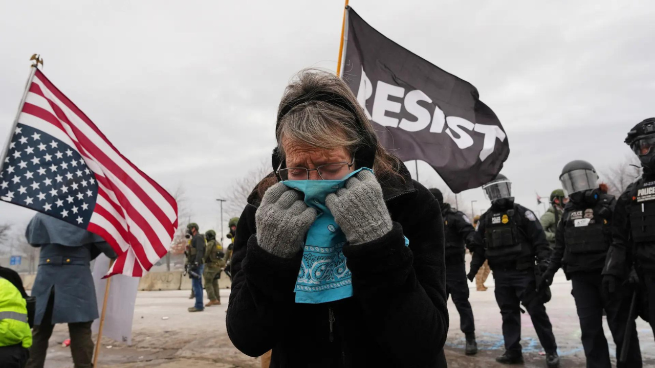 Minnesota protest: US judge bars actions against protesters as tensions soar