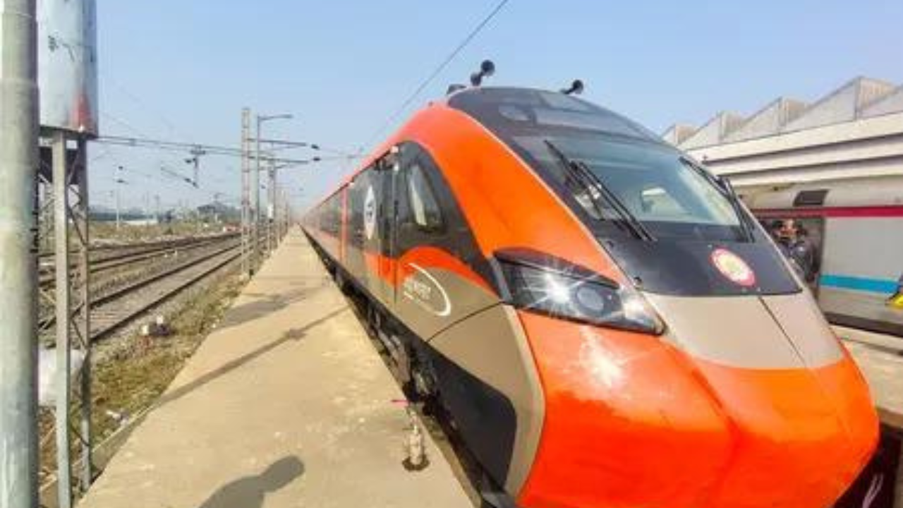 Stricter cancellation rules for Vande Bharat sleeper trains; no refund within 8 hrs