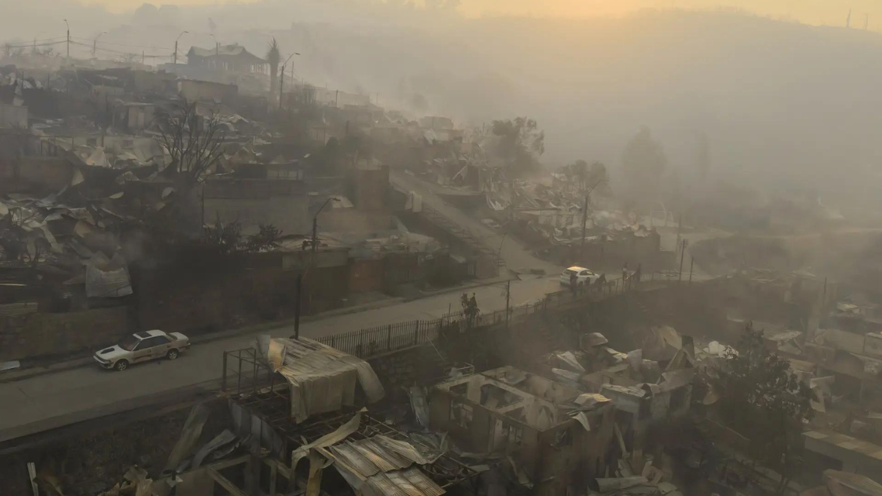 Chile wildfire: At least 15 killed in south; state of emergency declared