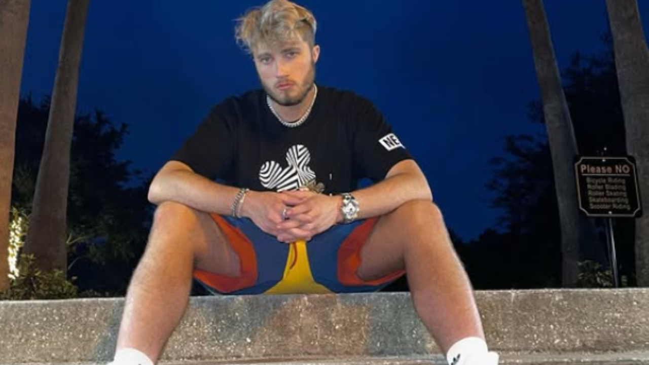 Viral video shows Kick streamer Conner mistaken for law enforcement during street encounter