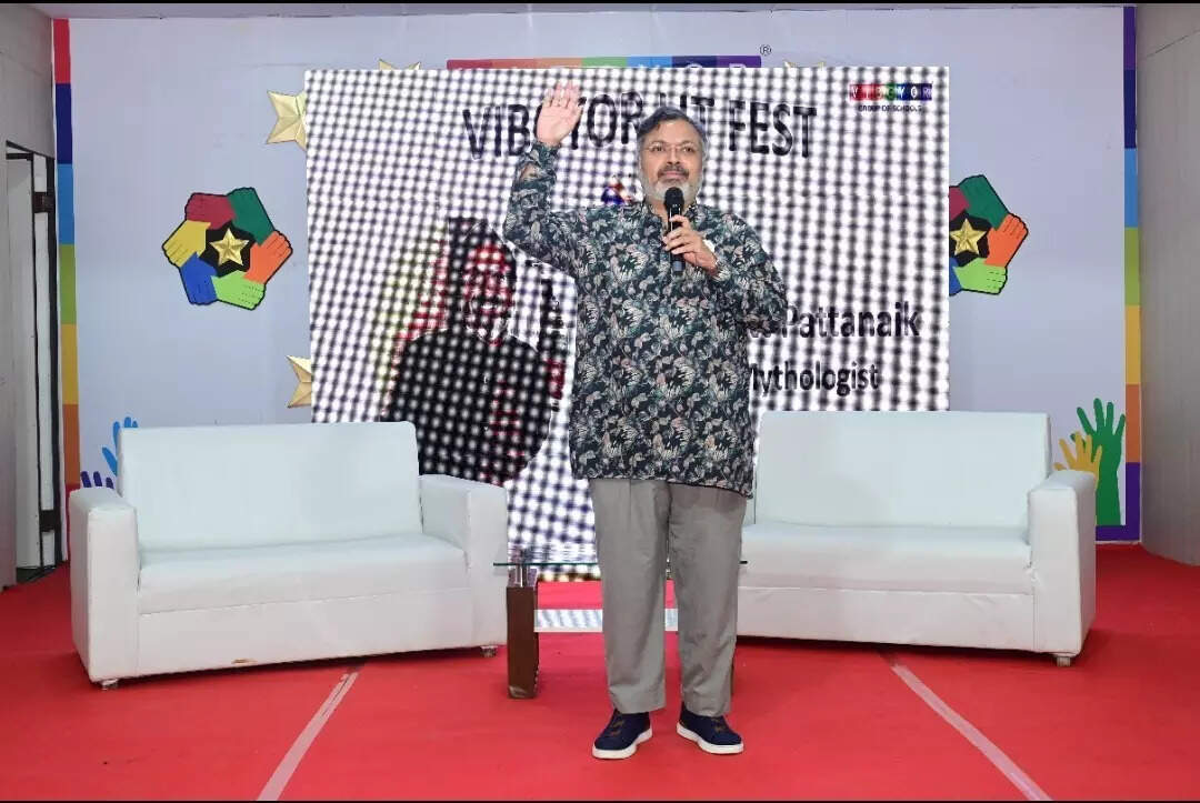 Mumbai: Author Devdutt Pattanaik inaugurates the first edition of VIBGYOR literature fest
