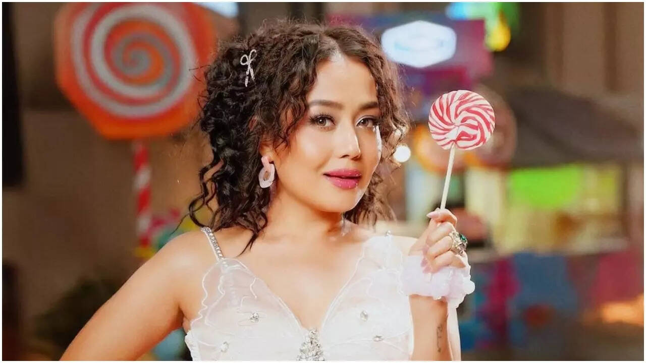 Neha Kakkar announces break from work after Candy Shop backlash