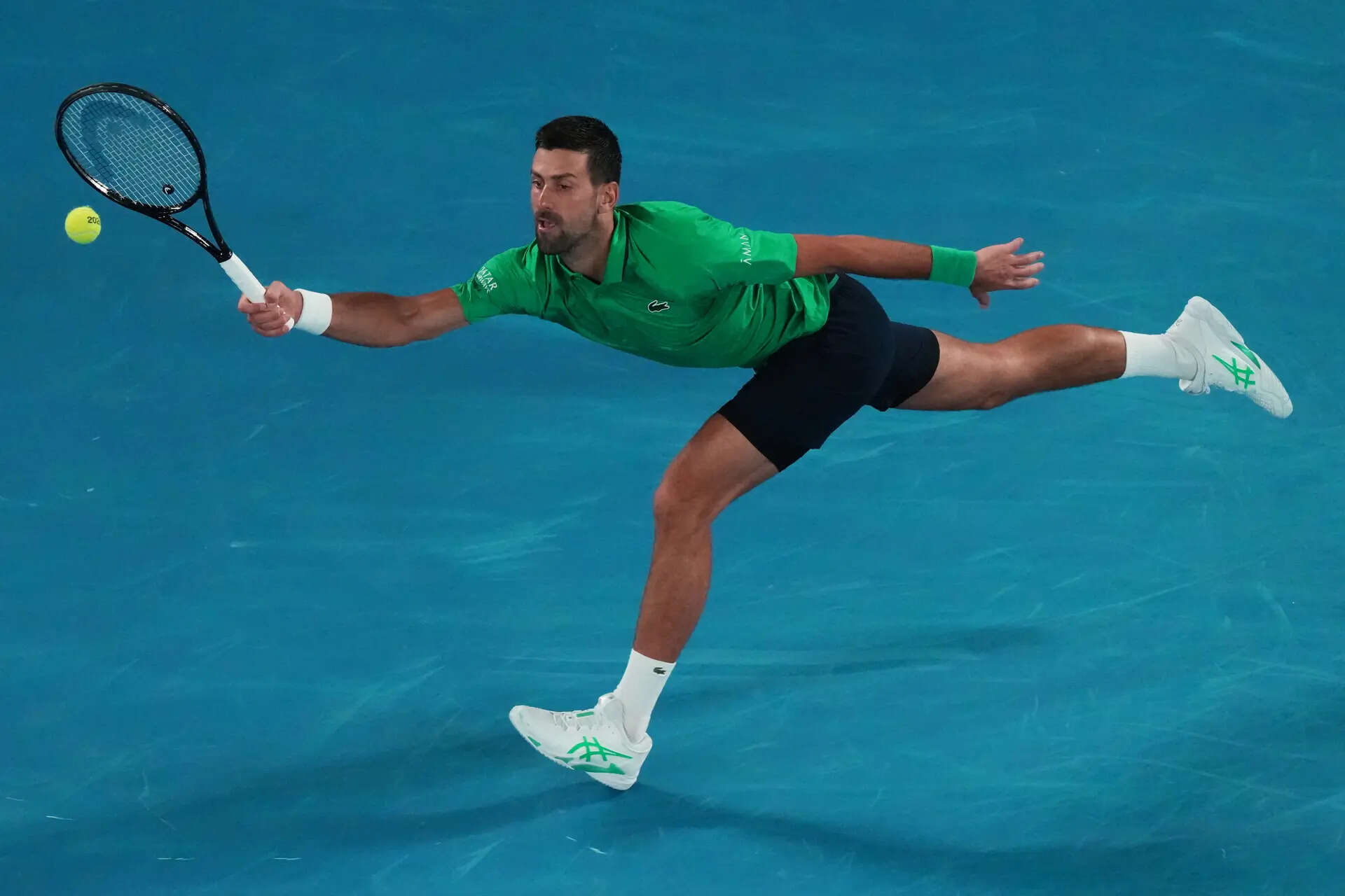 Djokovic equals two all-time records and wins his 100th match at Australian Open