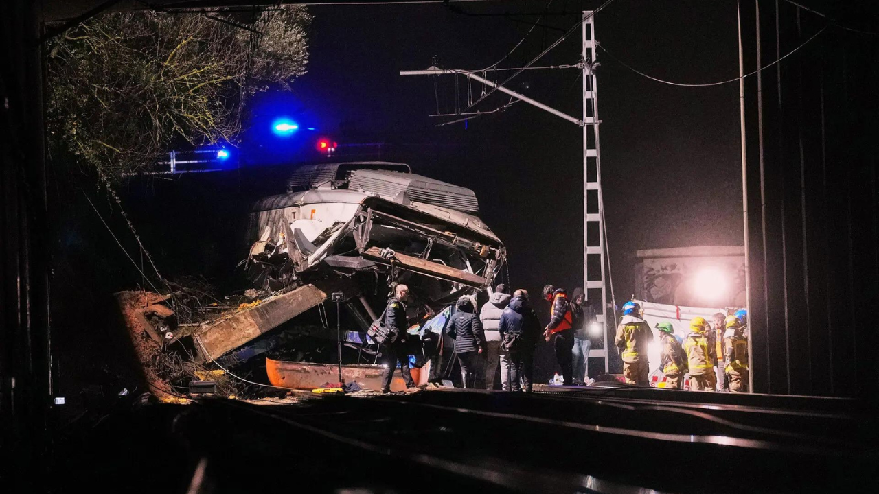 Spain: Train derails in Barcelona days after high-speed rail collision; 1 killed, 37 injured
