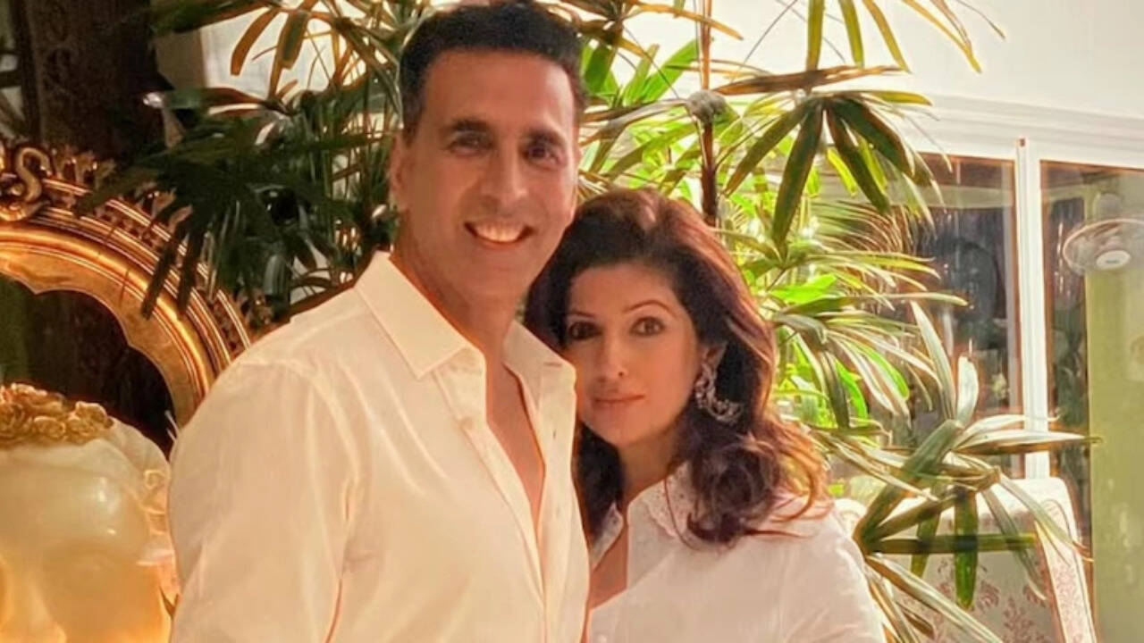 Akshay Kumar reveals what Twinkle does when she's angry