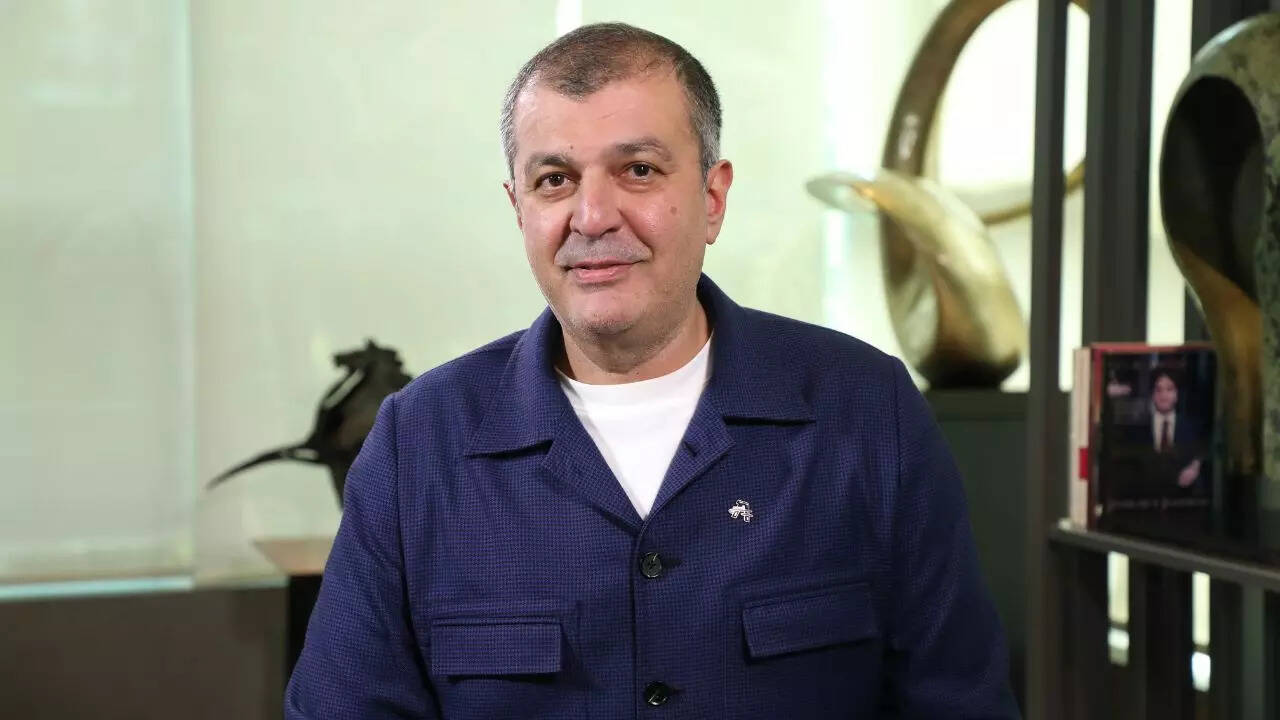 BSE: 'Bollywood took India to world, but Sachin took Indian sport to world' - Apollo Tyres MD