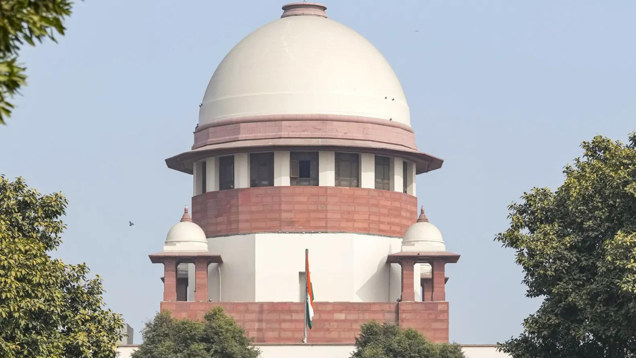 Would like to monitor Naresh Goyal case: SC