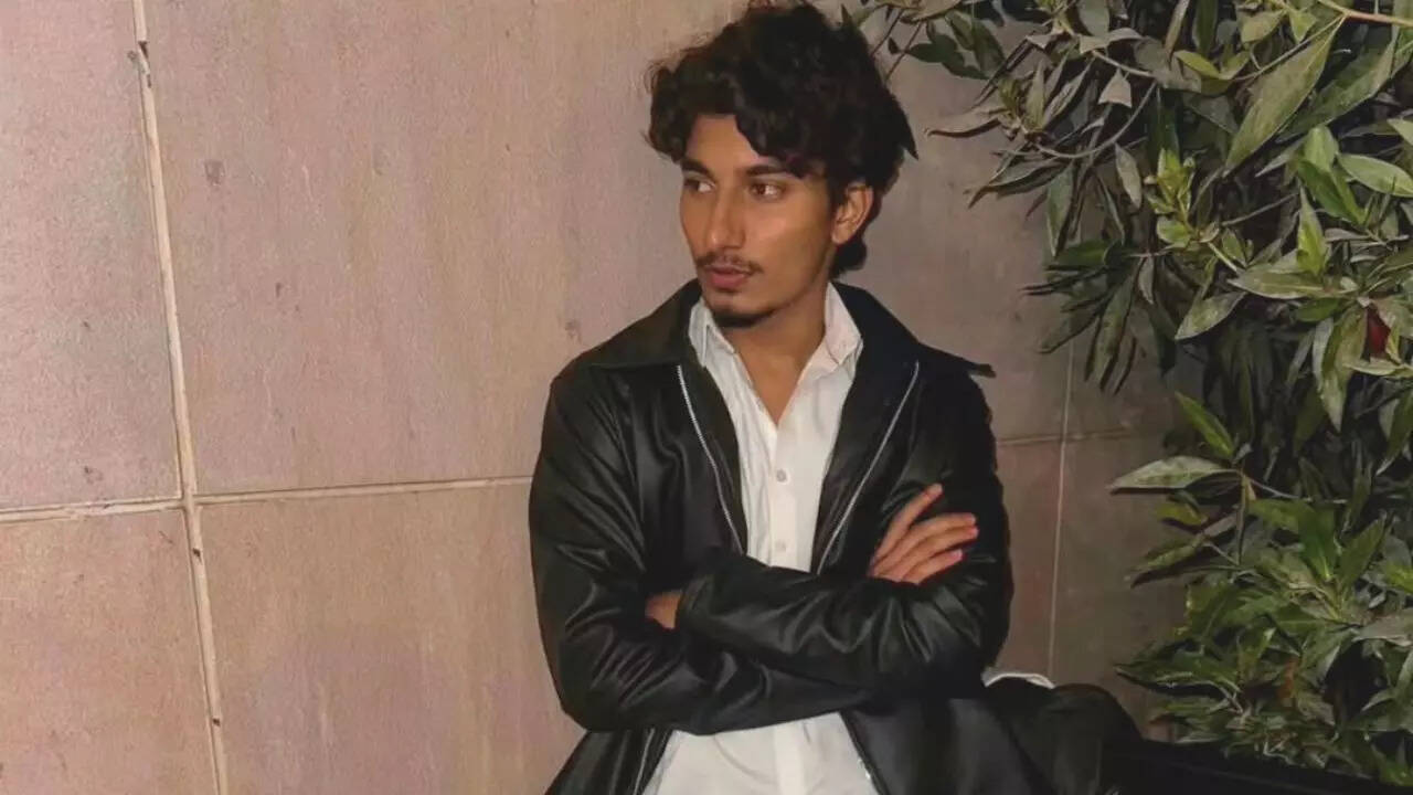 2nd-year BTech student jumps to death from 4th-floor hostel building in Greater Noida