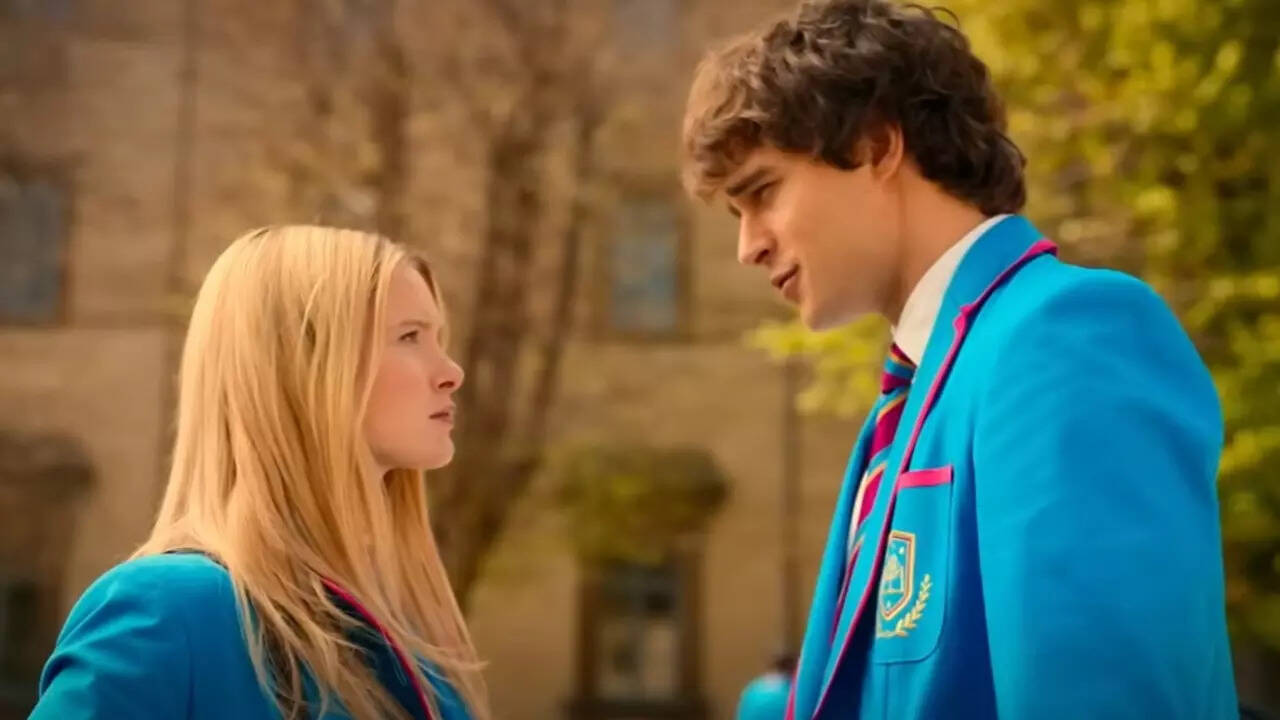 'Love Me Love Me' trailer: Teen romance drama teases love triangle