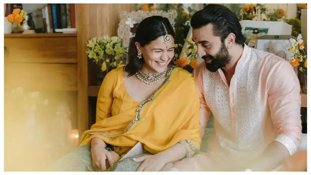 How Ranbir turned Alia into a “Non-Gossiper”