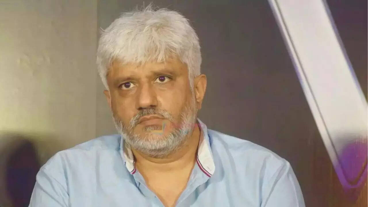 Mumbai Police books Vikram Bhatt, daughter in Rs 13.5 crore cheating case