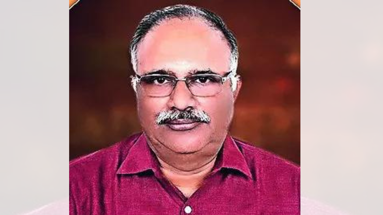 On Padma rolls is man who 'exposed' UPA on Ishrat Jahan case