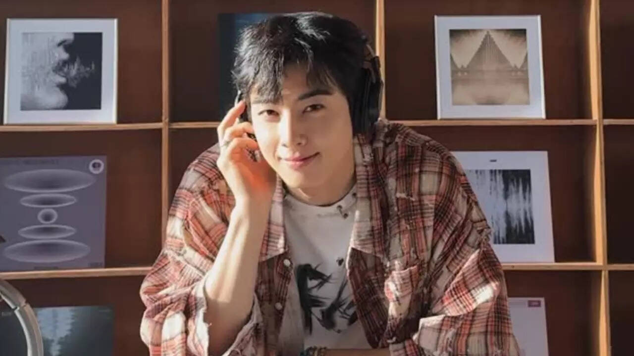 Cha Eunwoo apologizes for tax evasion controversy