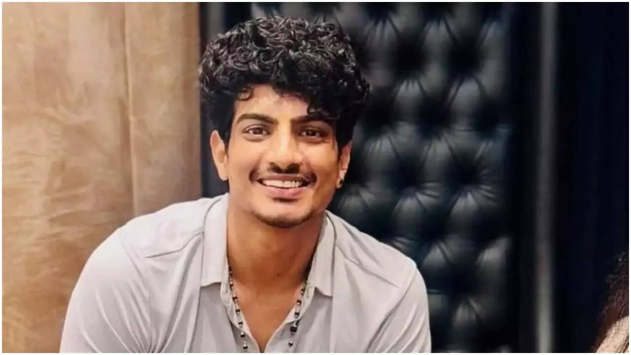 Palash Muchhal makes first appearance after cheating allegations