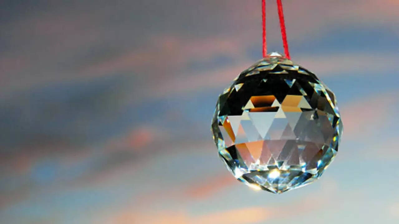 Crystal Balls Interpretations: Experts say placement affects energy; types linked to wealth, love