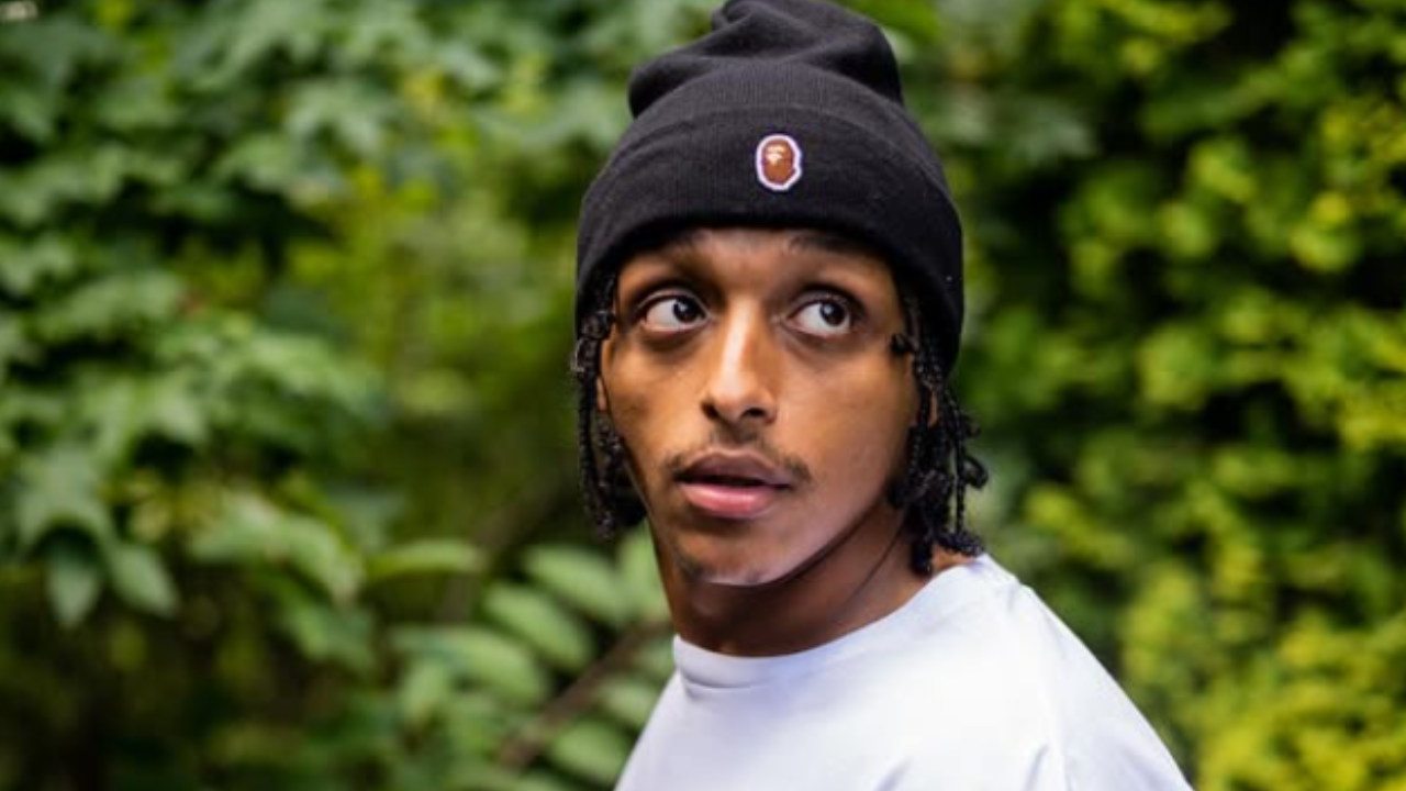 Twitch streamer Agent becomes the first to complete a 24-hour Arctic survival stream