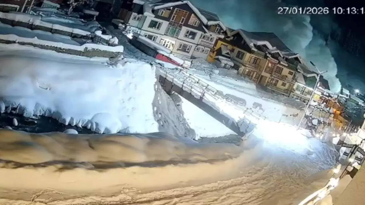 Sonamarg in Kashmir hit by massive avalanche: CCTV footage shows scary views; travel disrupted