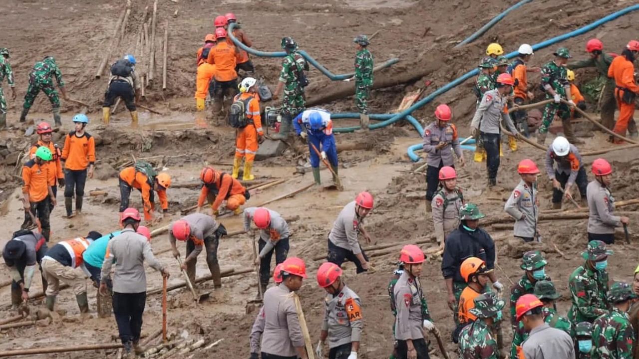 Villages buried, dozens trapped: 34 killed in Indonesia landslides; deforestation blamed