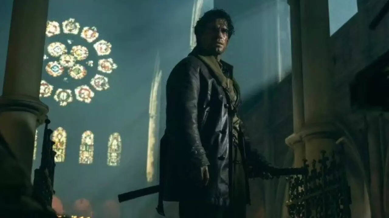 Henry Cavill unveils FIRST LOOK of 'Highlander'