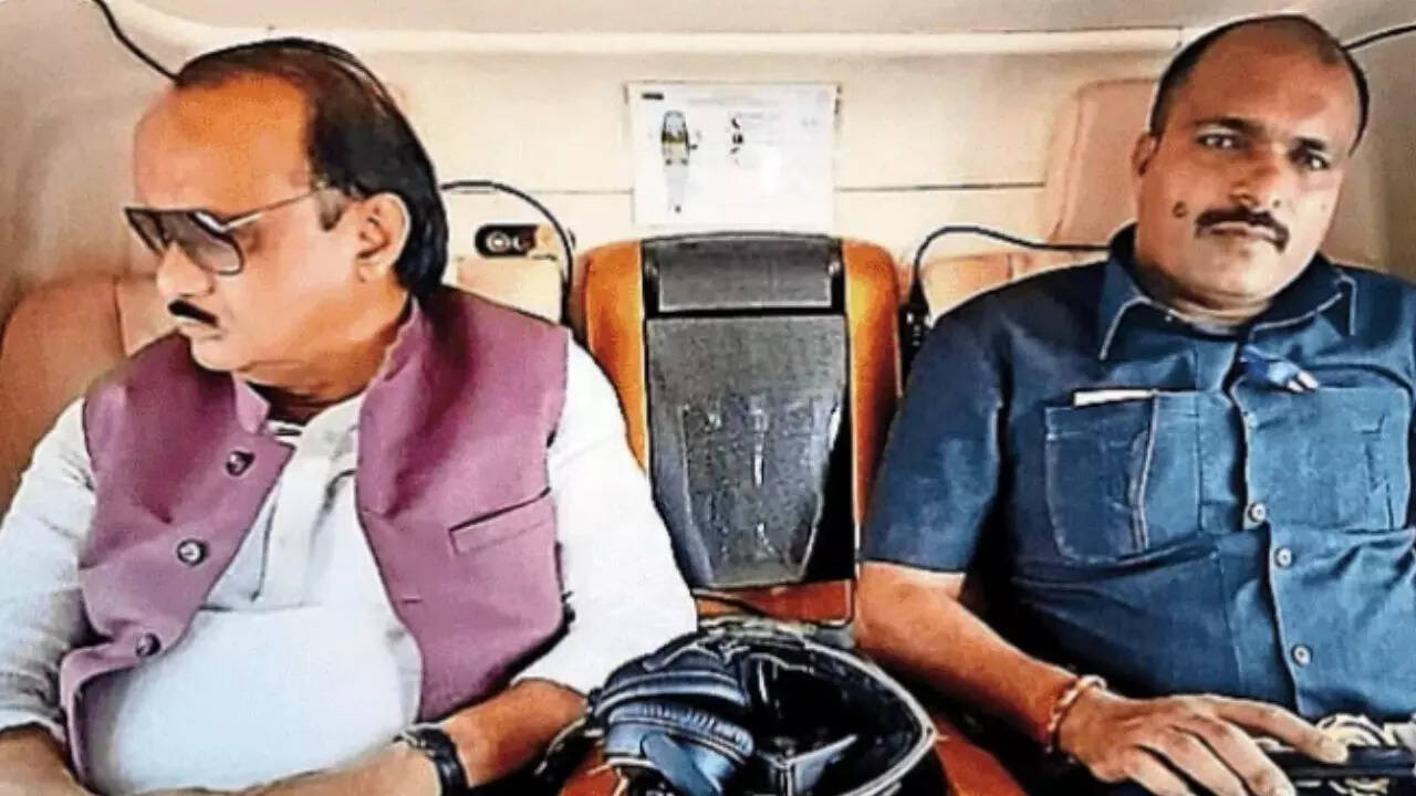 Who was the 'shadow of Ajit Pawar' killed in Baramati plane crash?