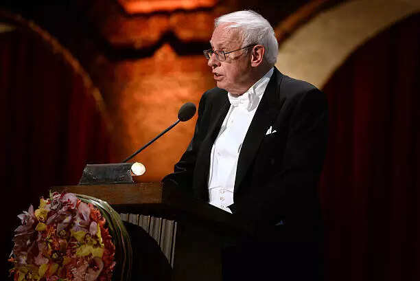 A failed chemistry exam and a Nobel Prize for DNA repair: What Tomas Lindahl’s story gets right about talent