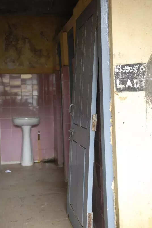 Less than 5% of public toilets fully functional in Bengaluru: Study