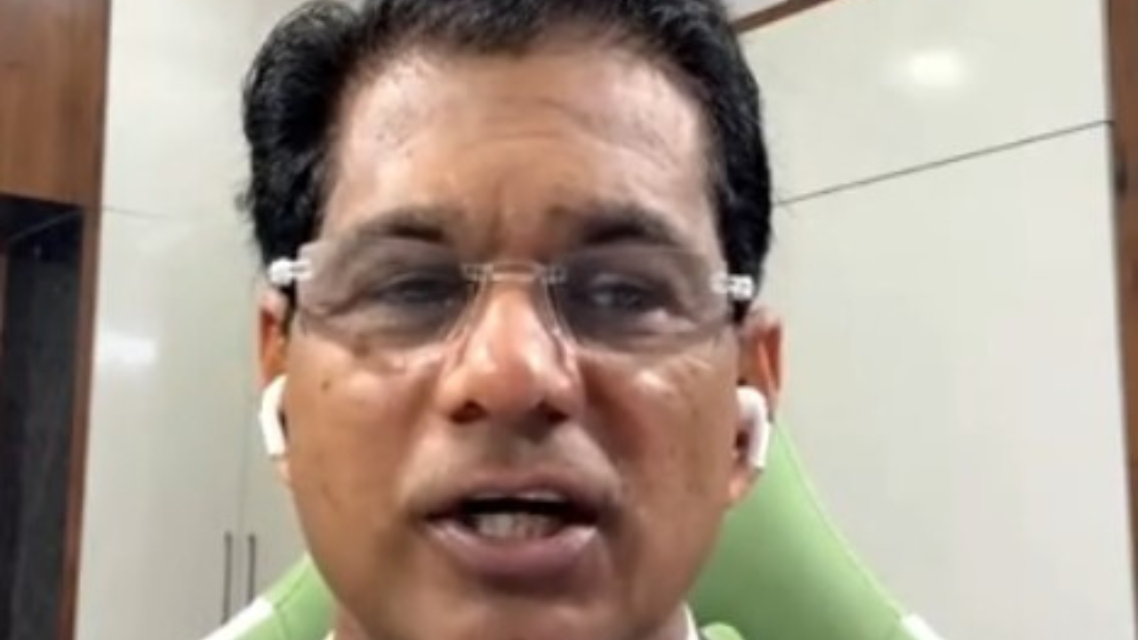 Can you travel to Puerto Rico with an expired H-1B stamping? Immigration attorney explains when it's risk-free