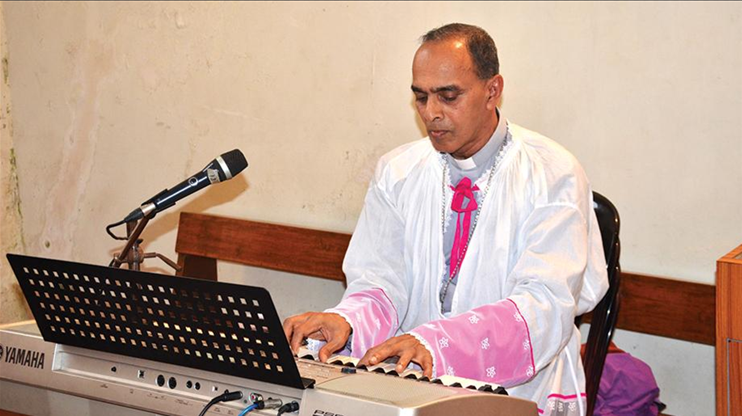 Divar priest’s 17th century Sinhala prayer touches hearts on island